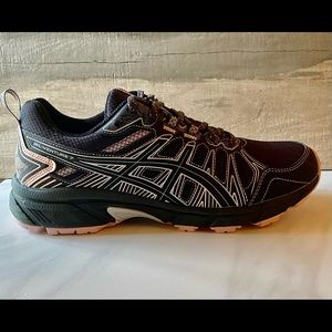 Women’s 9.5 M ASICS 7 Gel-Venture Trail Running